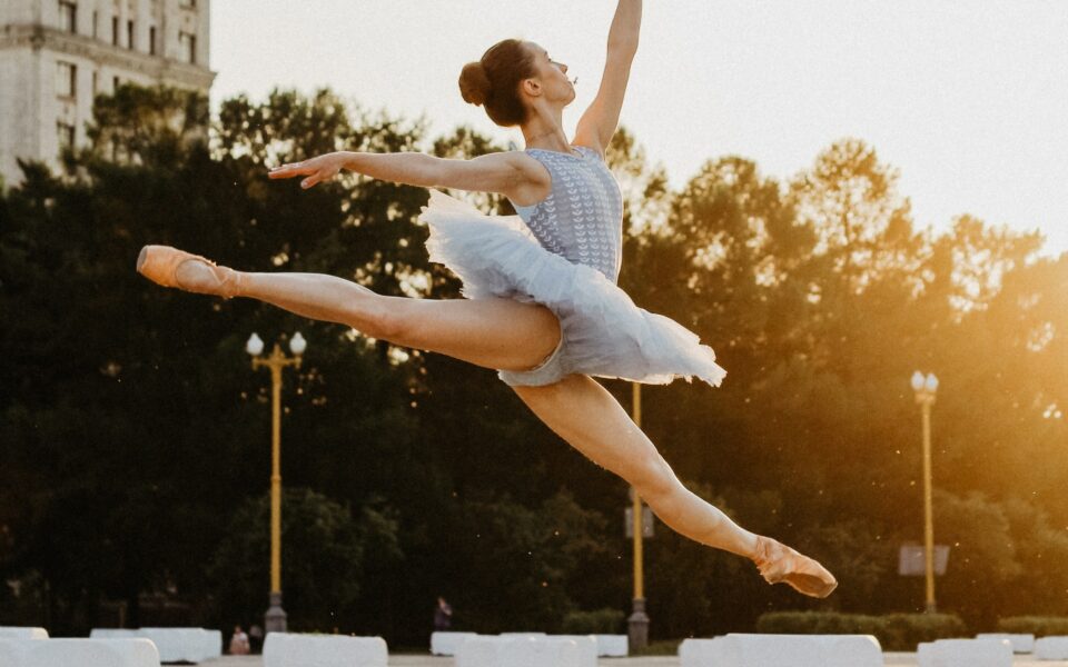 What Are The Ballet Moves Every Ballet Dancer Needs To Know?